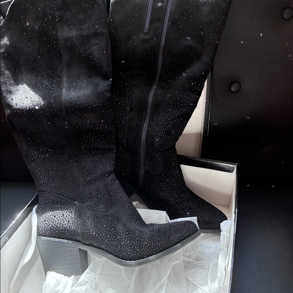 Pierre Dumas sequined western style boot in black suede